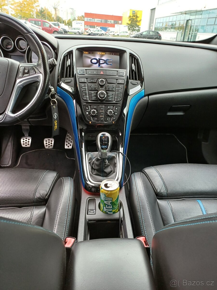 Opel astra OPC - 8