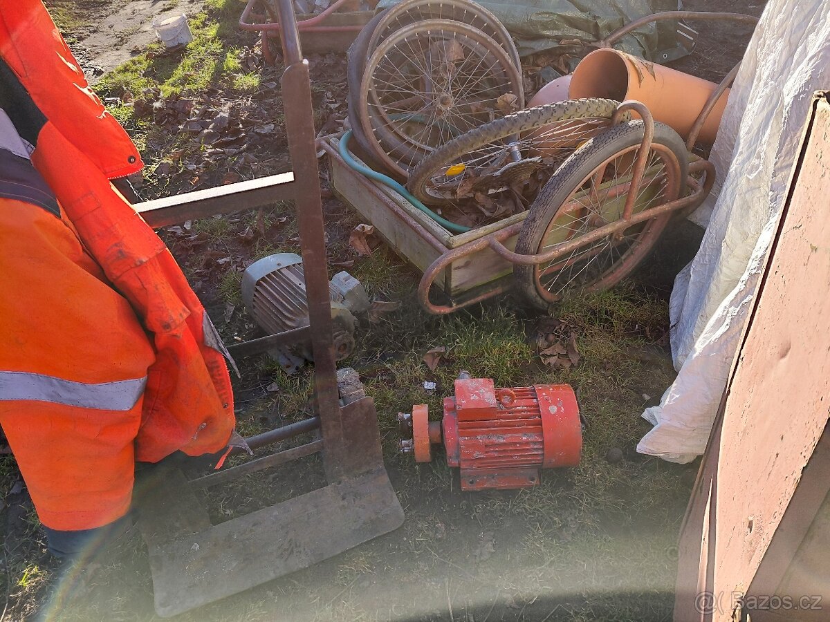 Prodám vše na foto levně - 8