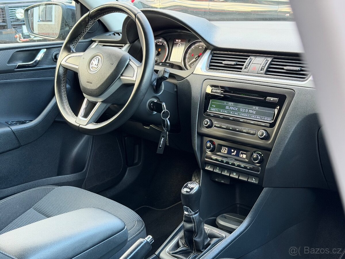 Škoda Rapid 1.2TSi 100EDITION 2015 SUPER STAV - 8