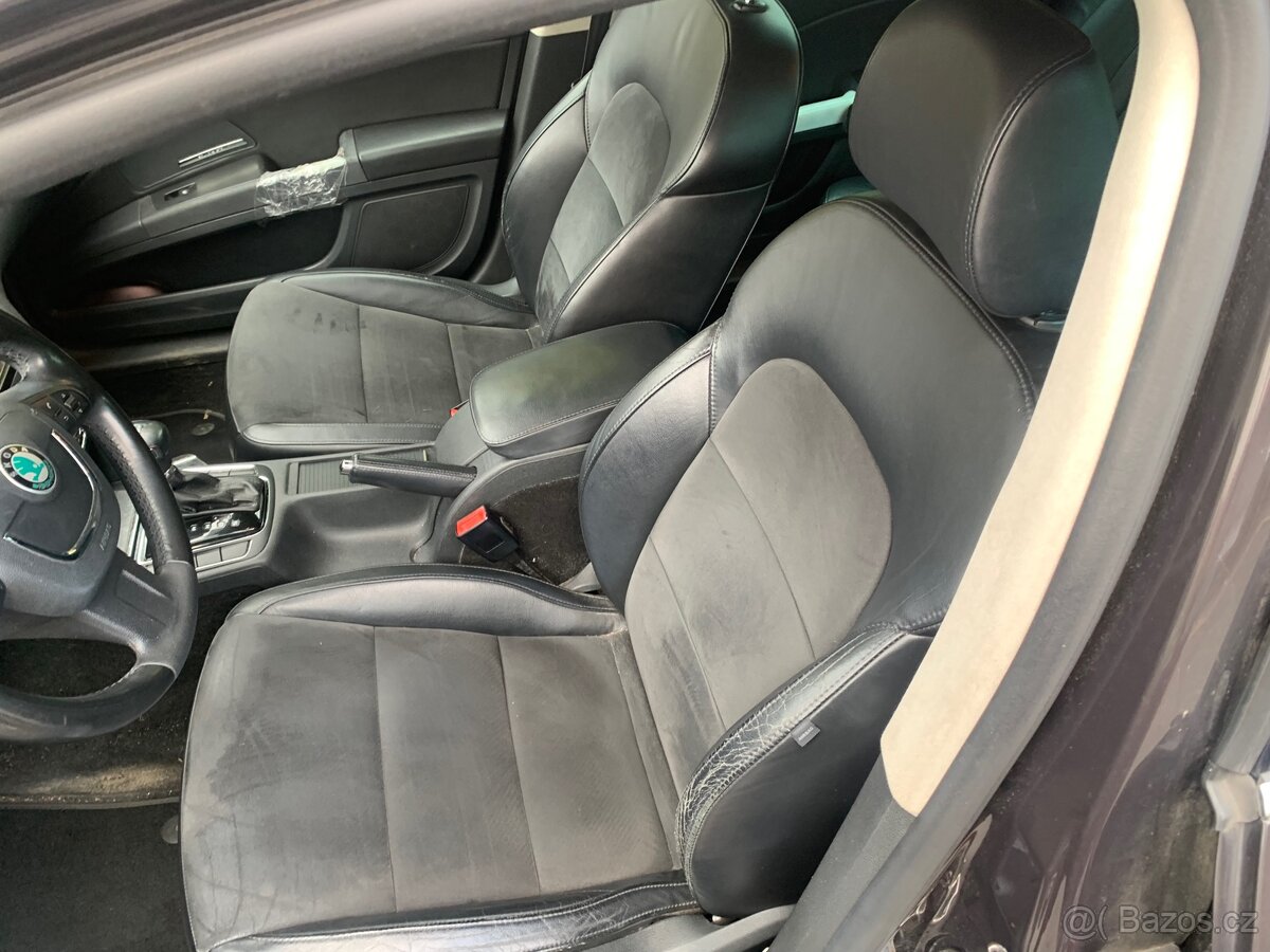 Škoda Superb 2.0tdi Combi DSG - 8