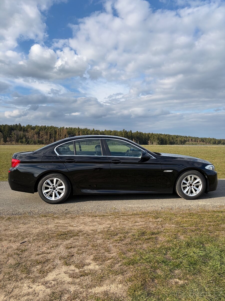 BMW 5 520i 2013 - 8