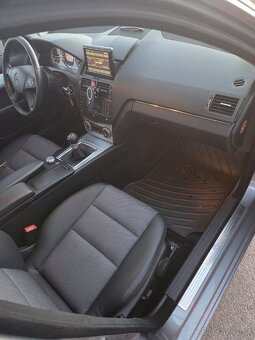 Mrcedes Benz C 250 - 8