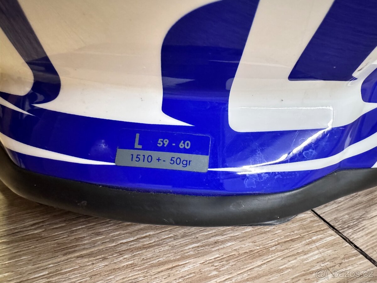 AIROH přilba COMMANDER Boost gloss white/blue - 8