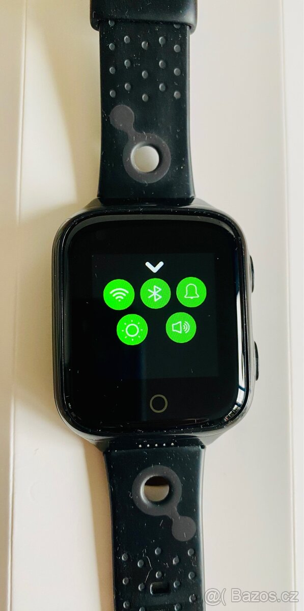 Chytré hodinky Carneo GuardKid+ 4G Platinum, černé - 8