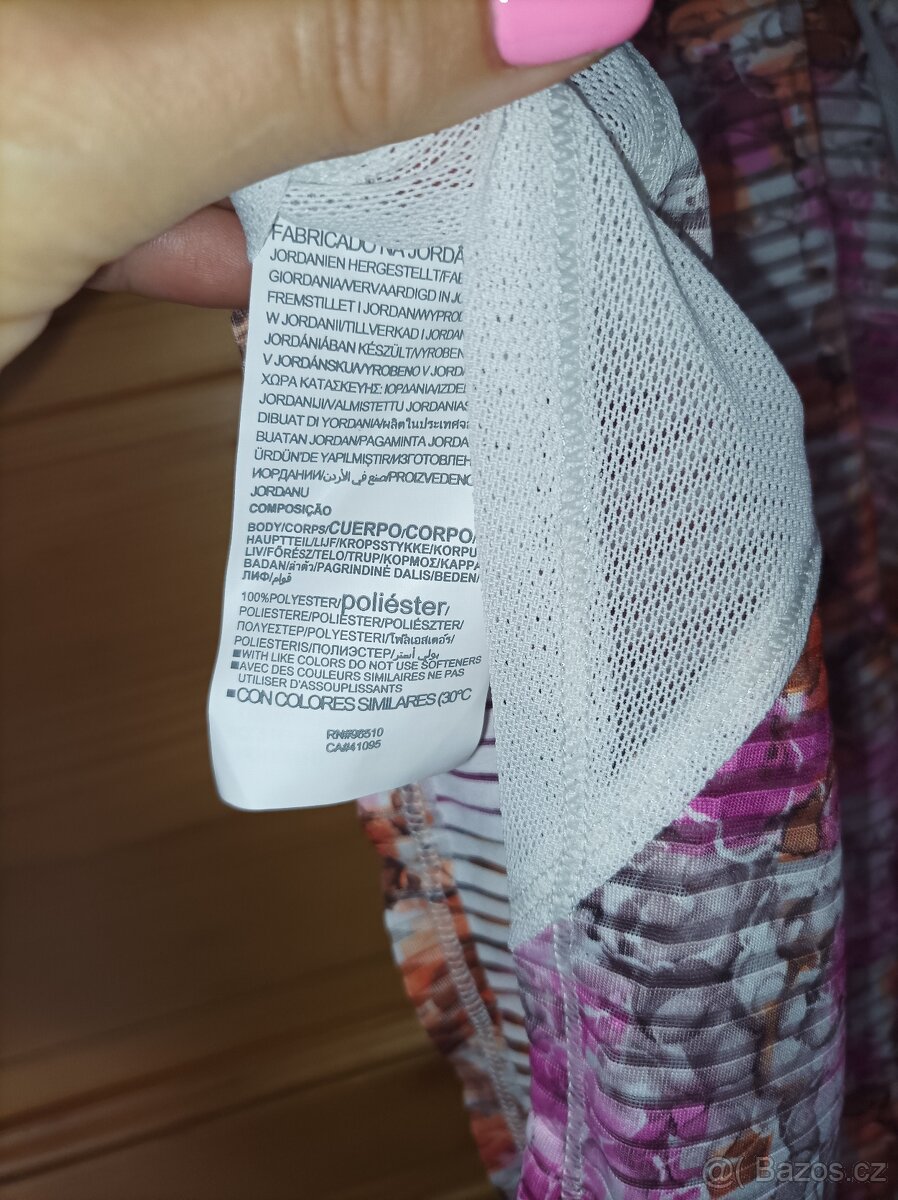 Dámský funkční nátělník Under Armour - 8