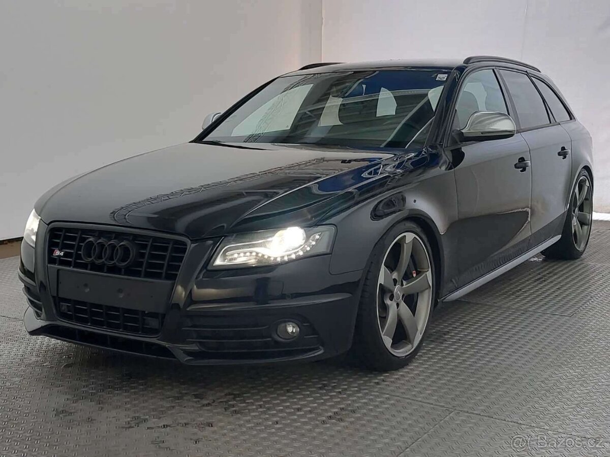 Audi S4 3.0Tfsi QUATTRO 9/2011 197tis km 245KW MANUÁL - 8