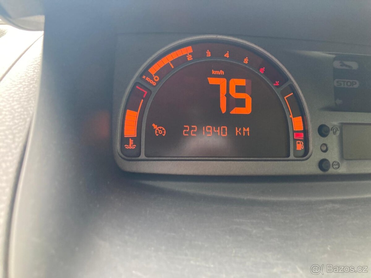 RENAULT MODUS 1,2i 55kW rv 2008 STK 08/2027 - 8