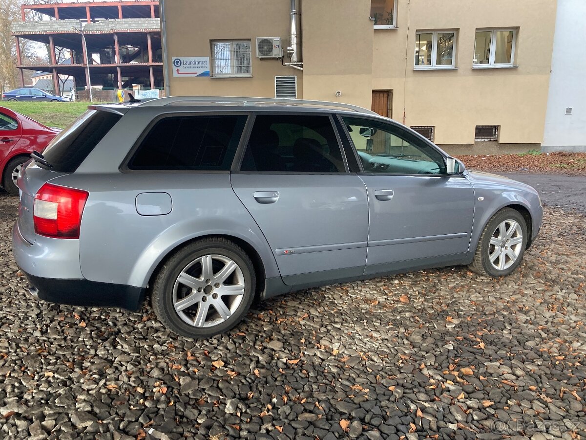 Audi a 4 b6 S-line - 8