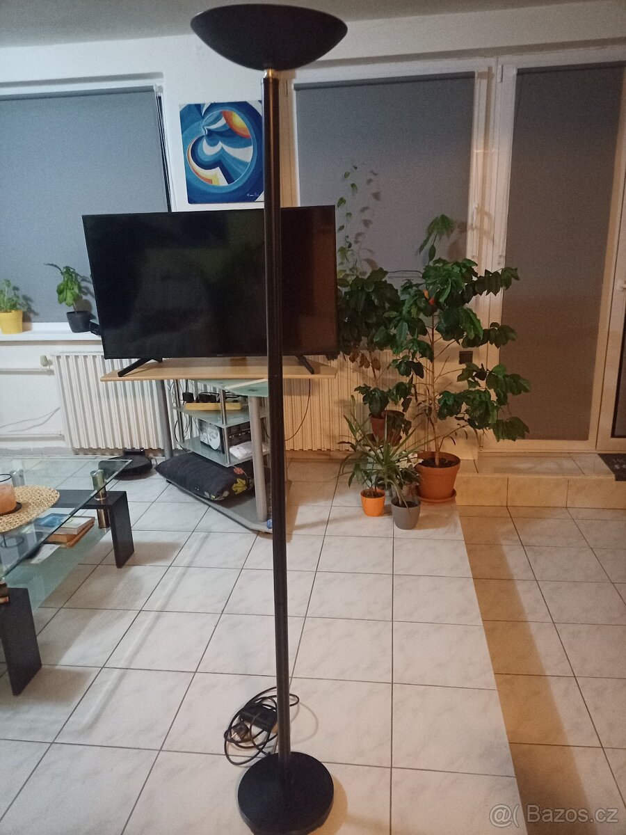 Stojanová lampa černá s reostatem levně - 8
