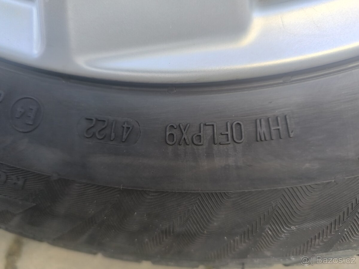 Sada zimních pneumatik 15" - 8