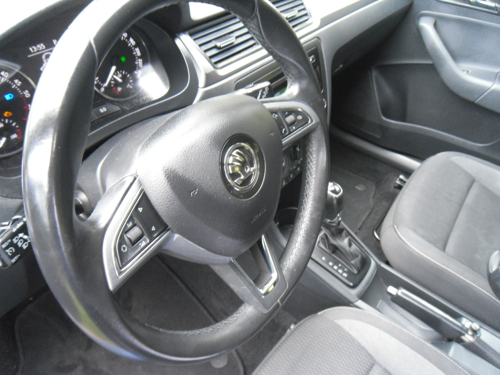 Škoda Rapid - 8