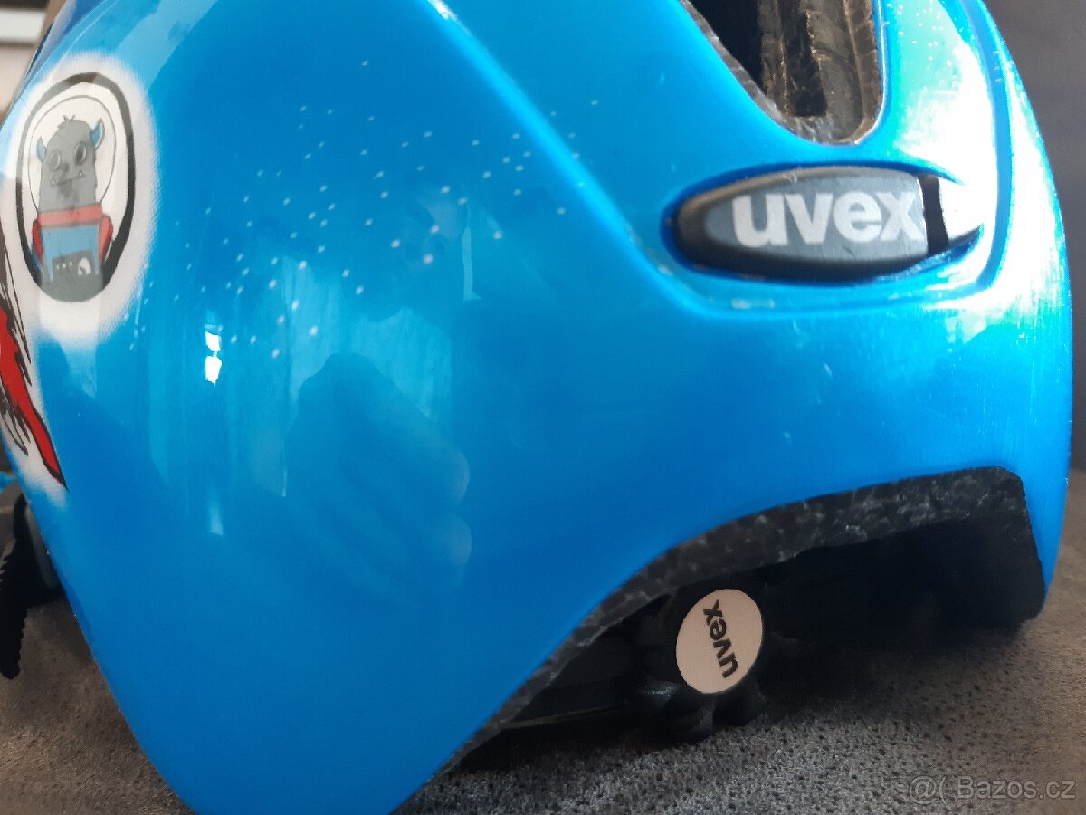 Cyklisticka prilba Uvex 47-52 cm CERNA - 8