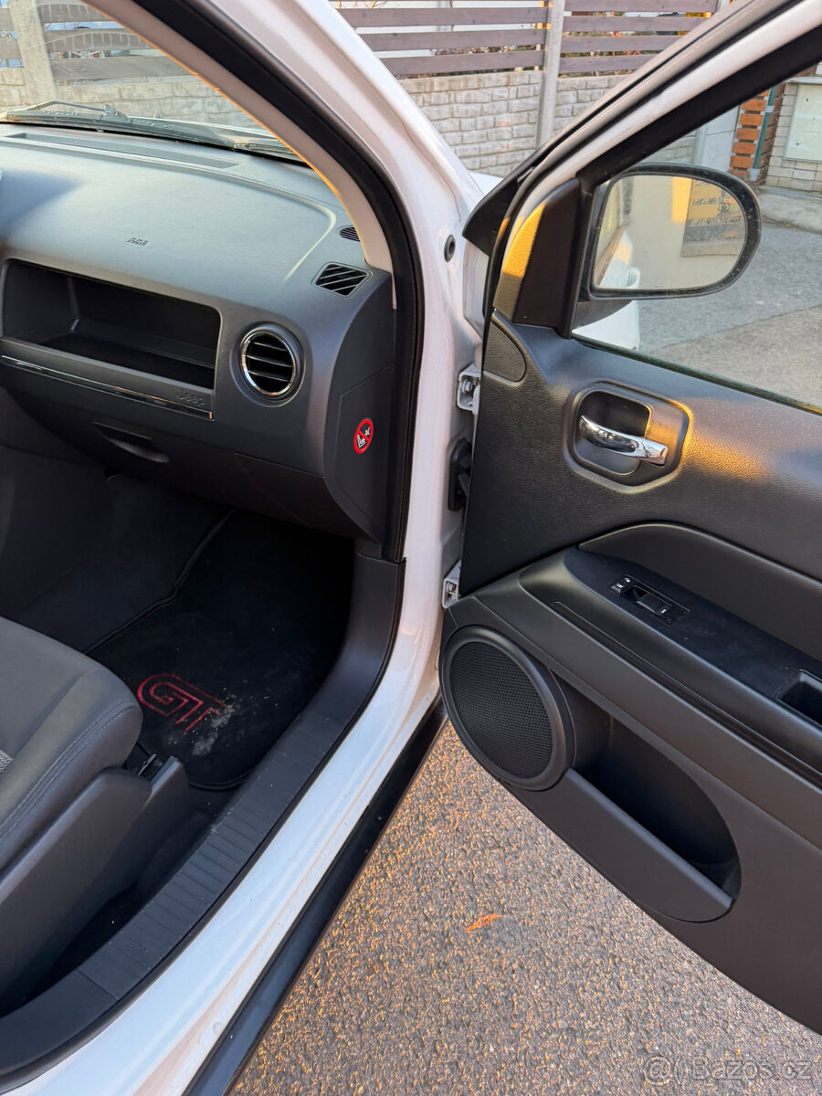 Jeep Compass 2.2 CRD – 100 kW – rok 2012 - 8