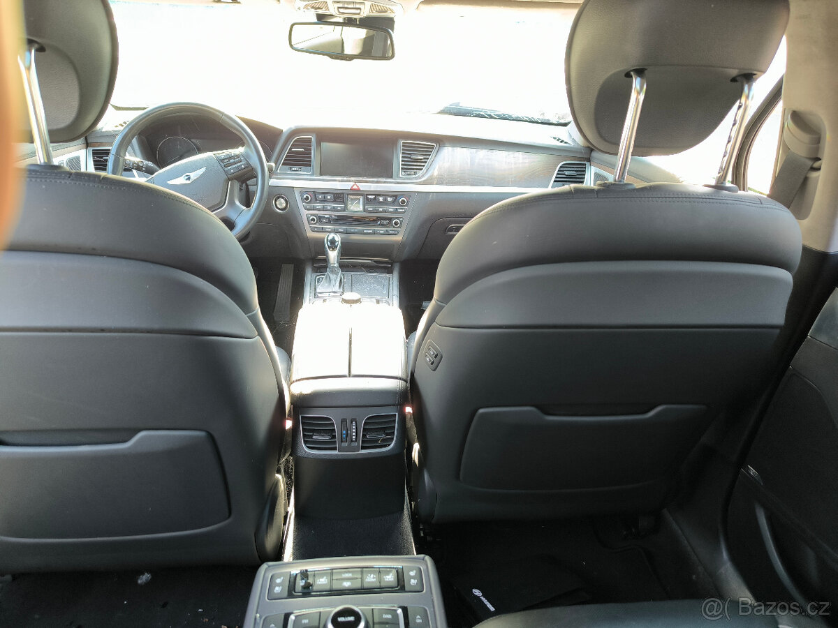 Hyundai Genesis 3,8 HTRAC SLEVA 2 kusy za půlku jednoho - 8
