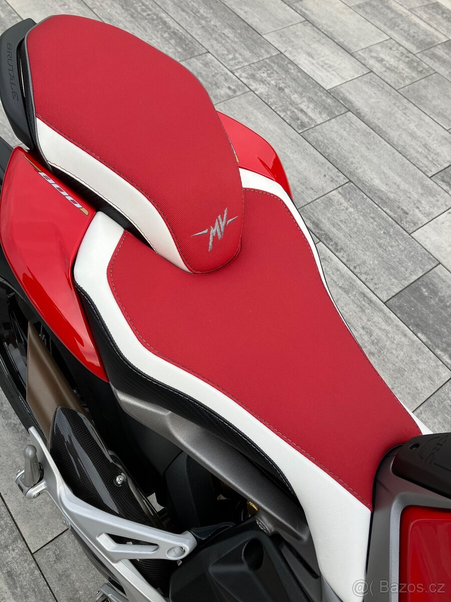 MV Agusta Brutale 800 - 8