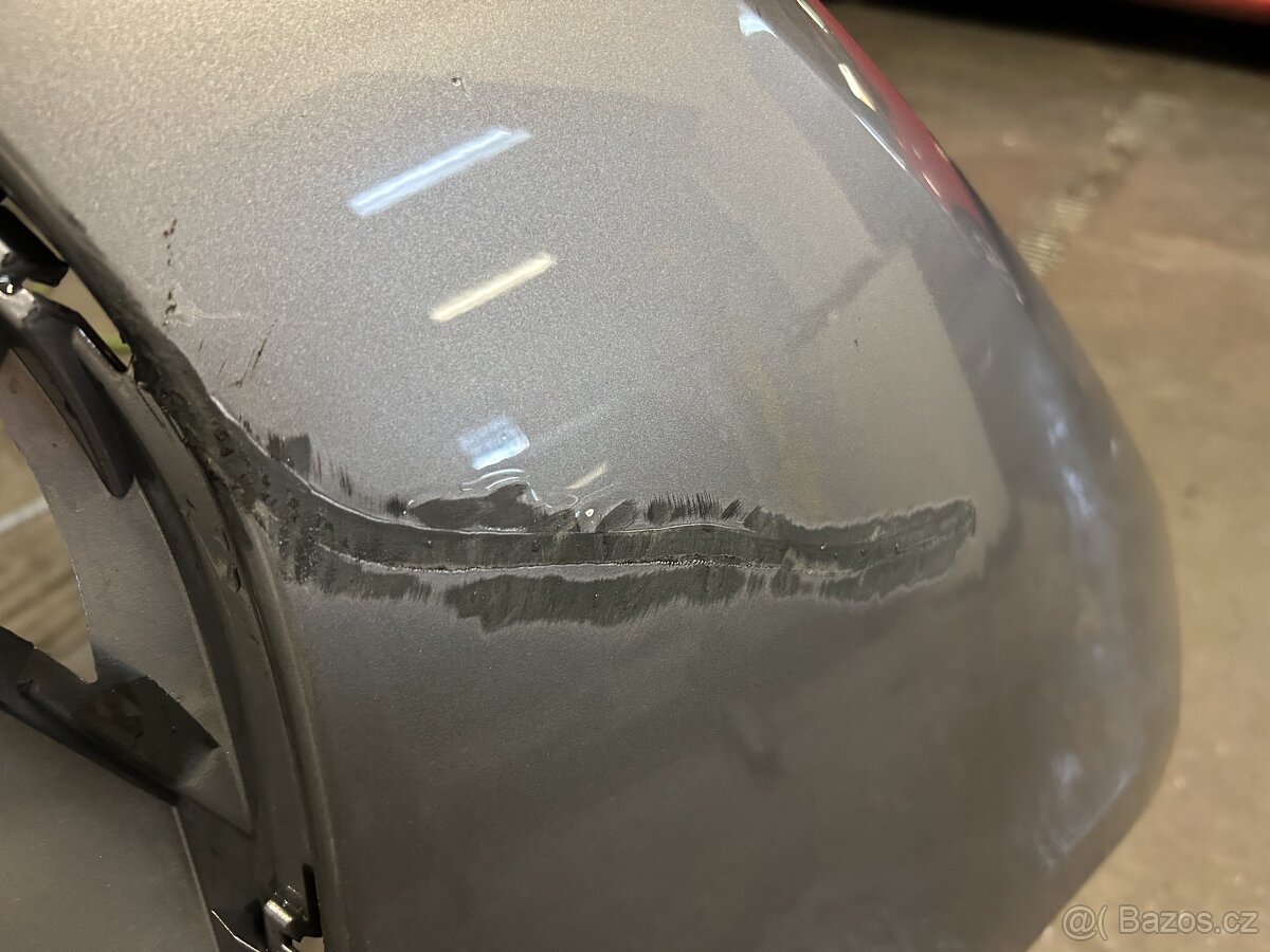 Nárazník a blatník Renault Fluence 2012/13 - 8