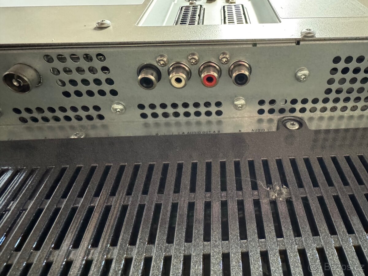 Televize - Philips 42” - Plazma - 8