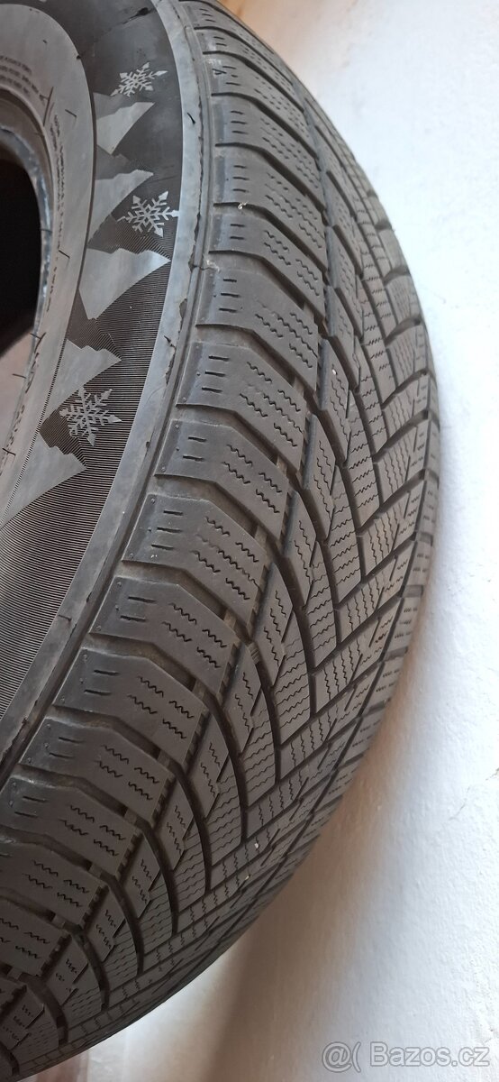 2x Pneu zimní 195/65 R15 Dot 3322 - 8