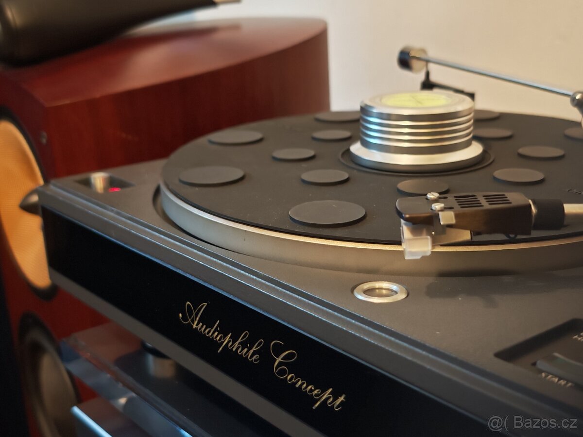 Gramofon TESLA MC400 - 8