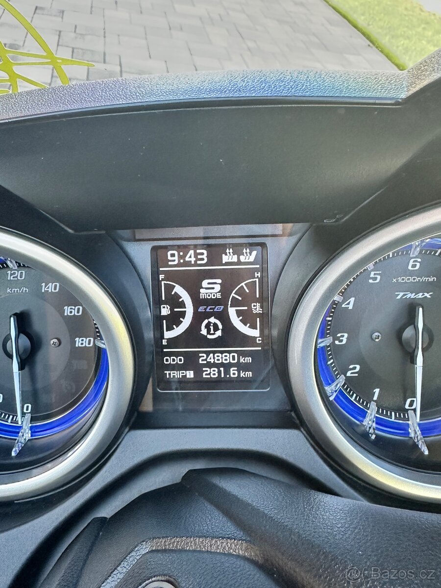 Yamaha T-Max 530DX akrapovic - 8