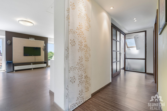 Prodej rodinného domu 6+1 , Uherské Hradiště - Jarošov, 528 - 8