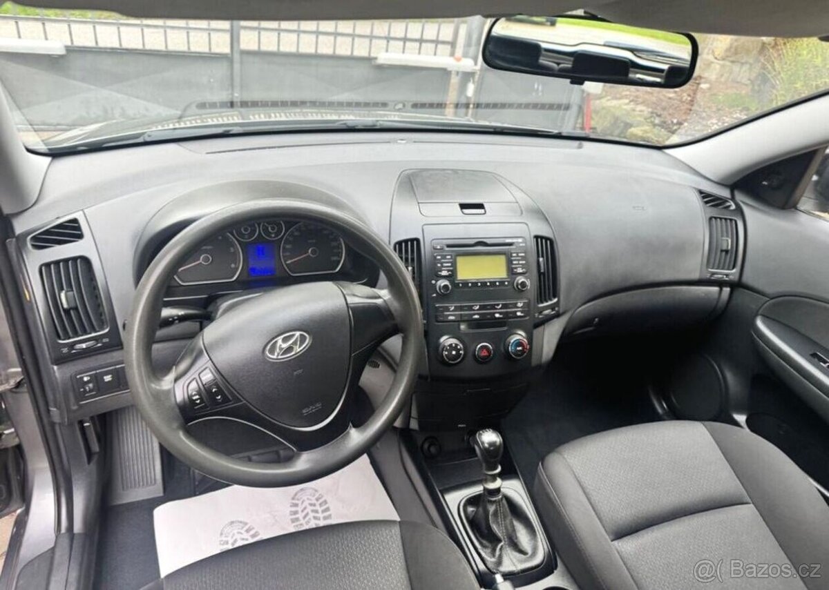 Hyundai i30, 1,6 CW CRDi klima sada kol - 8