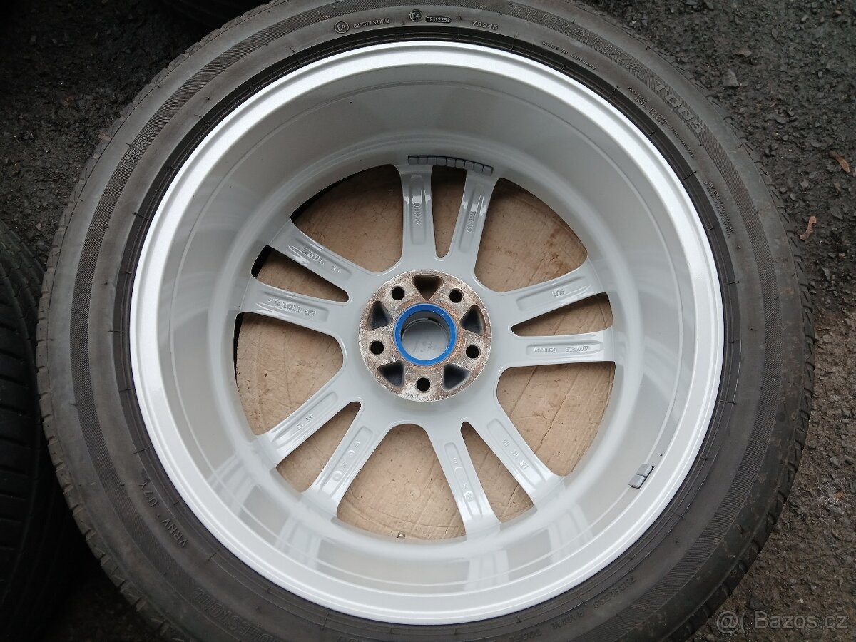 Prodám sadu ALU kol Alutec 235/50R19 letní - 8