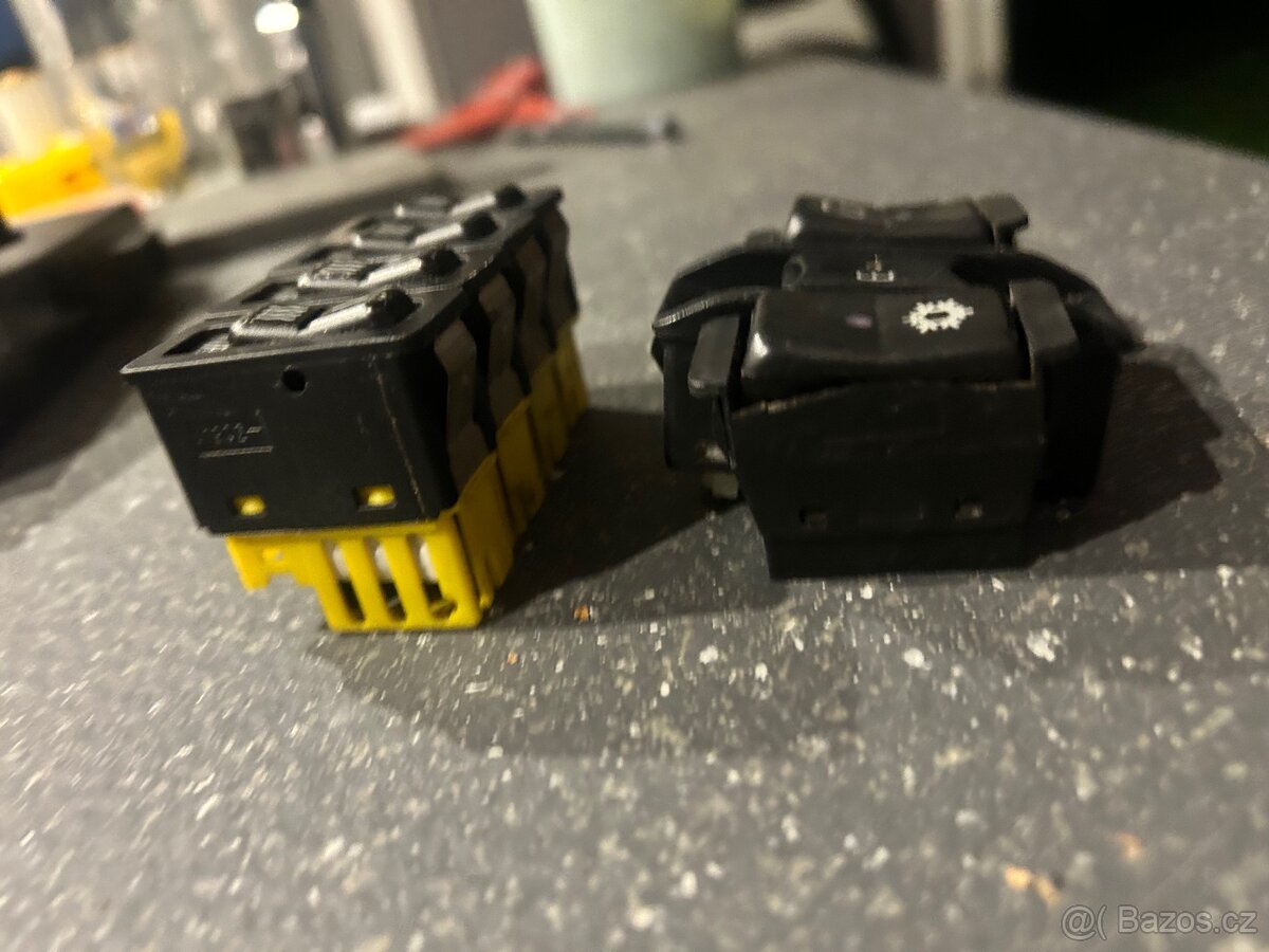 BMW e36 jednotky a tlačítka - 8