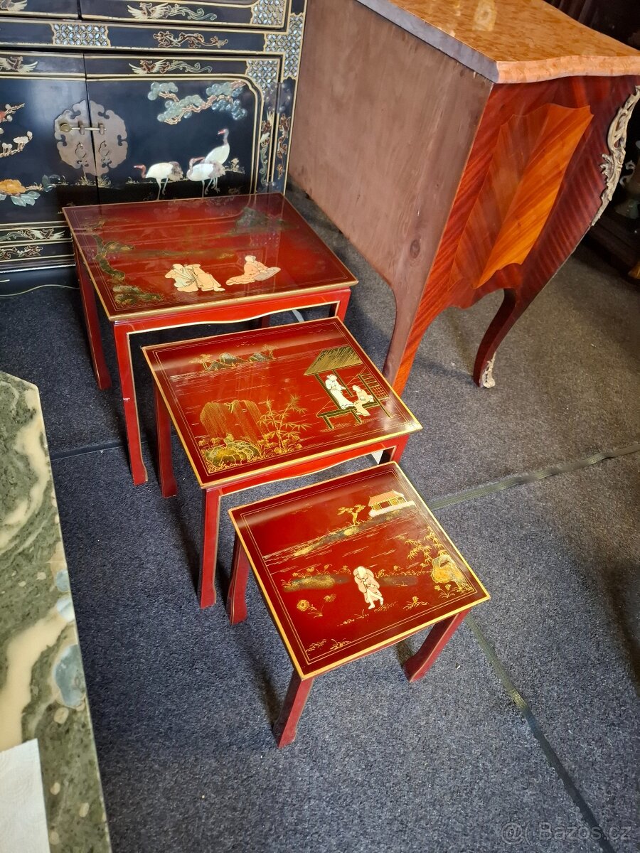 Starožitné stolky pod sebe-Japonsko - 8