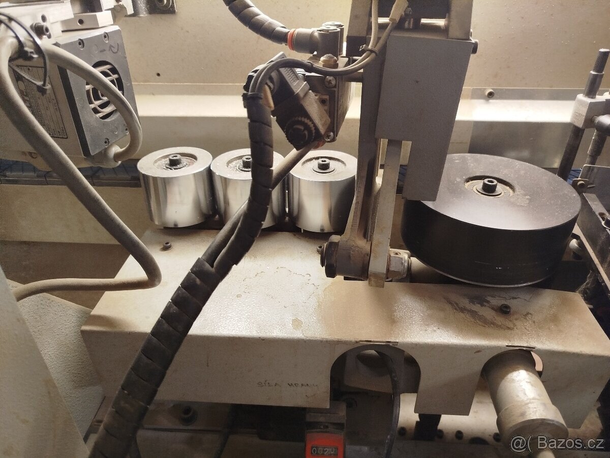 Olepovačka hran s předfrézem BIESSE ERGHO 6 - 8