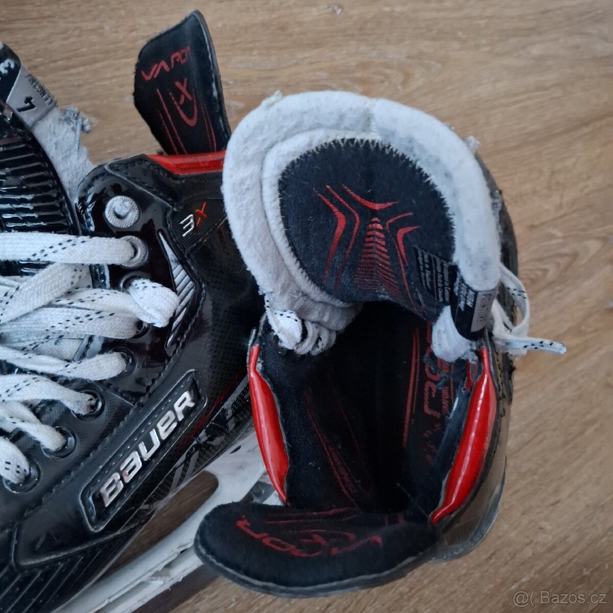 Brusle Bauer Vapor 3X - 8