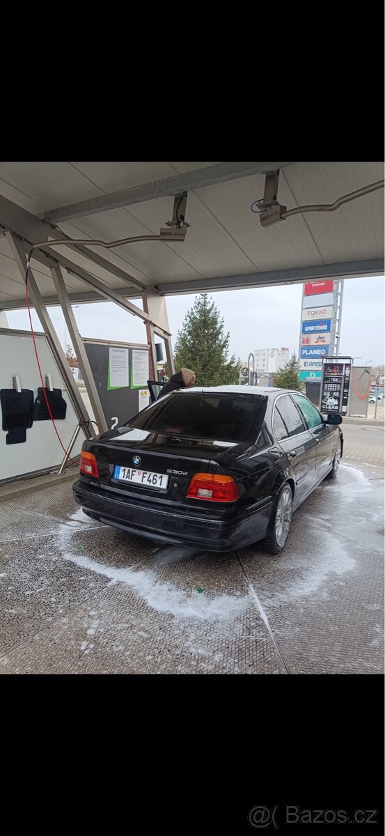 BMW E39 525d - 8