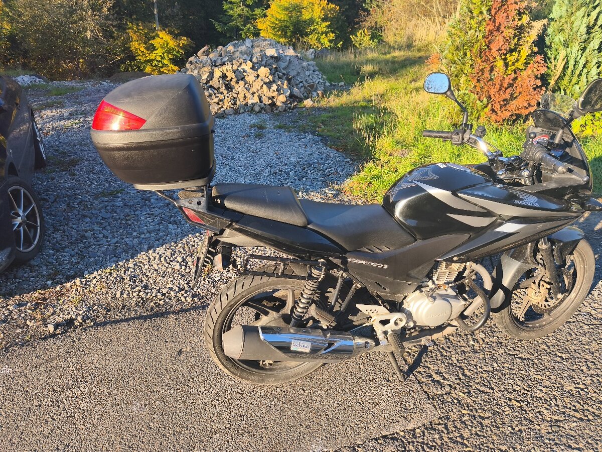 Honda CBF 125 - 8