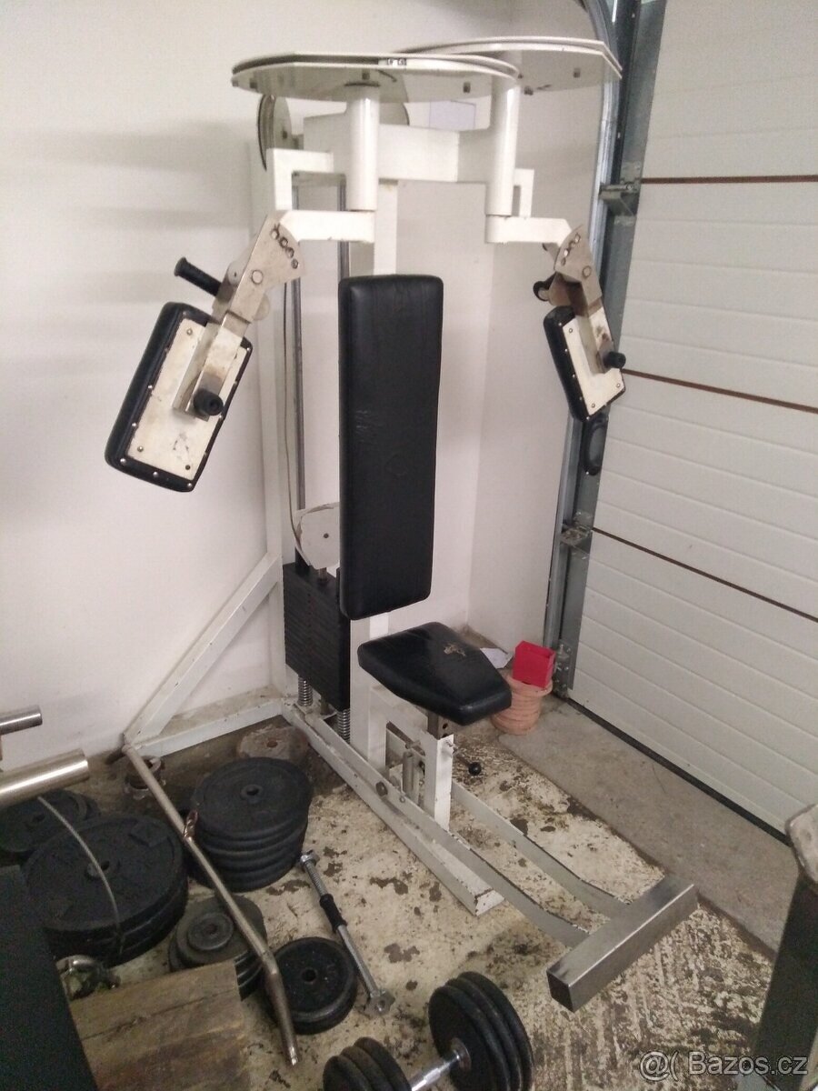 Špičkový profi motýlek Vita - peck deck, čtvrteční cena - 8