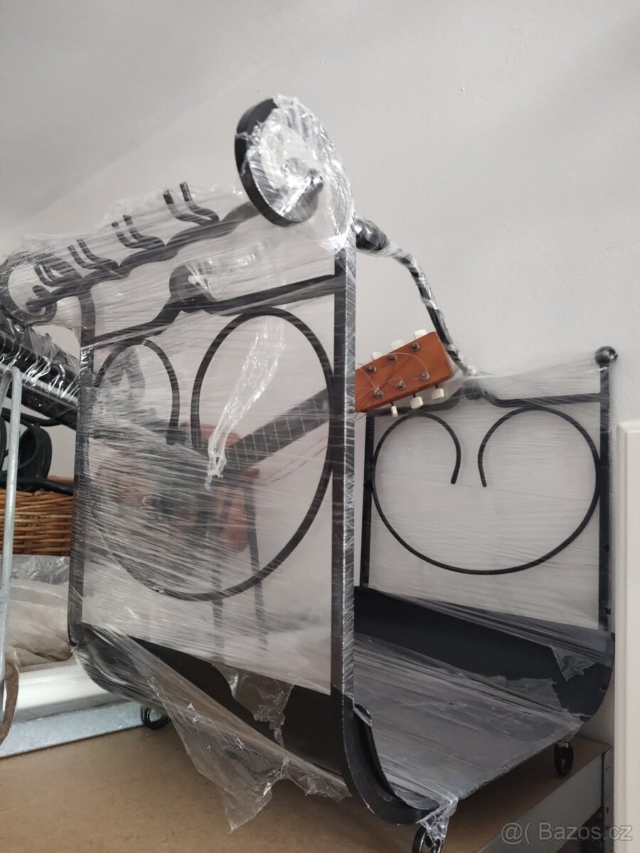 KRBOVÉ NÁŘADÍ NOVÉ - 2 KS - PC. 3500,- - 8