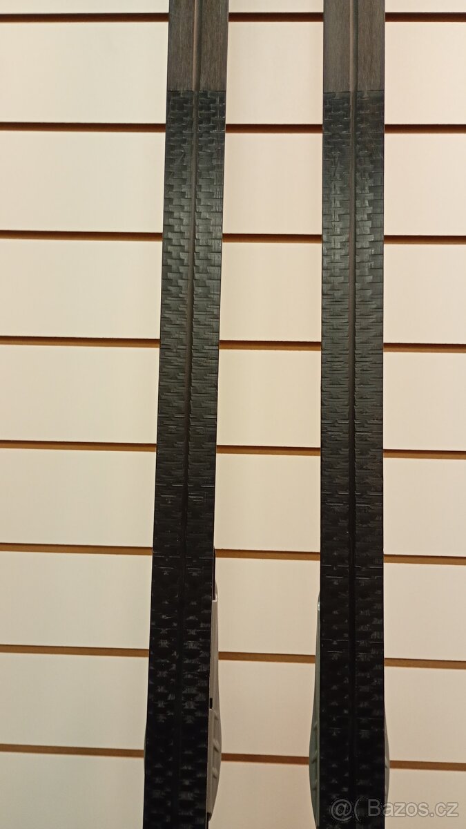 Běžky FISCHER SUPERLIGHT CROWN klasika 207cm - 8