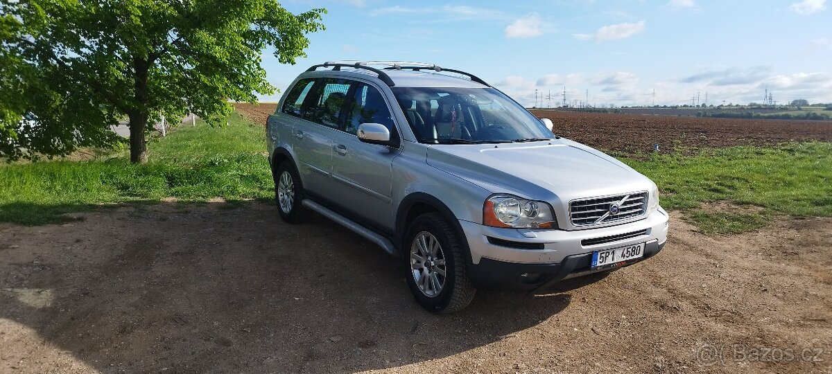 Volvo XC90 2.4 D5 AWD, automat, tažné, bufík, odpočet DPH - 8