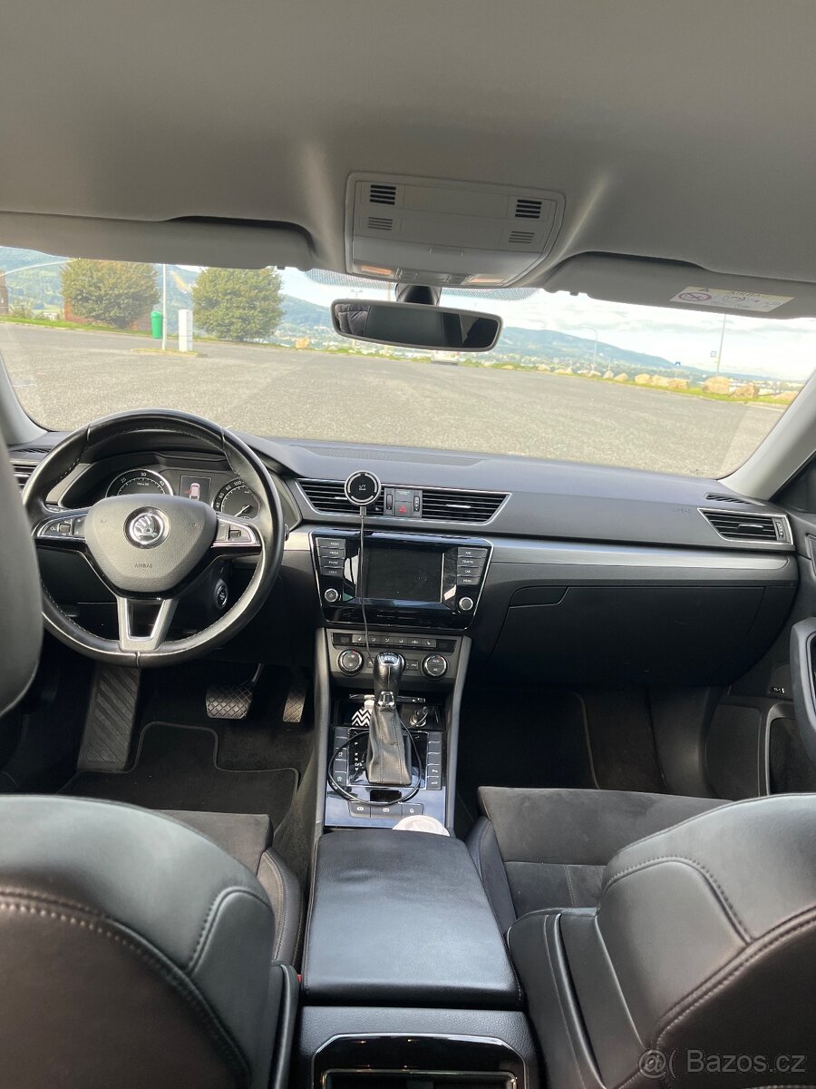 Škoda Superb - 8