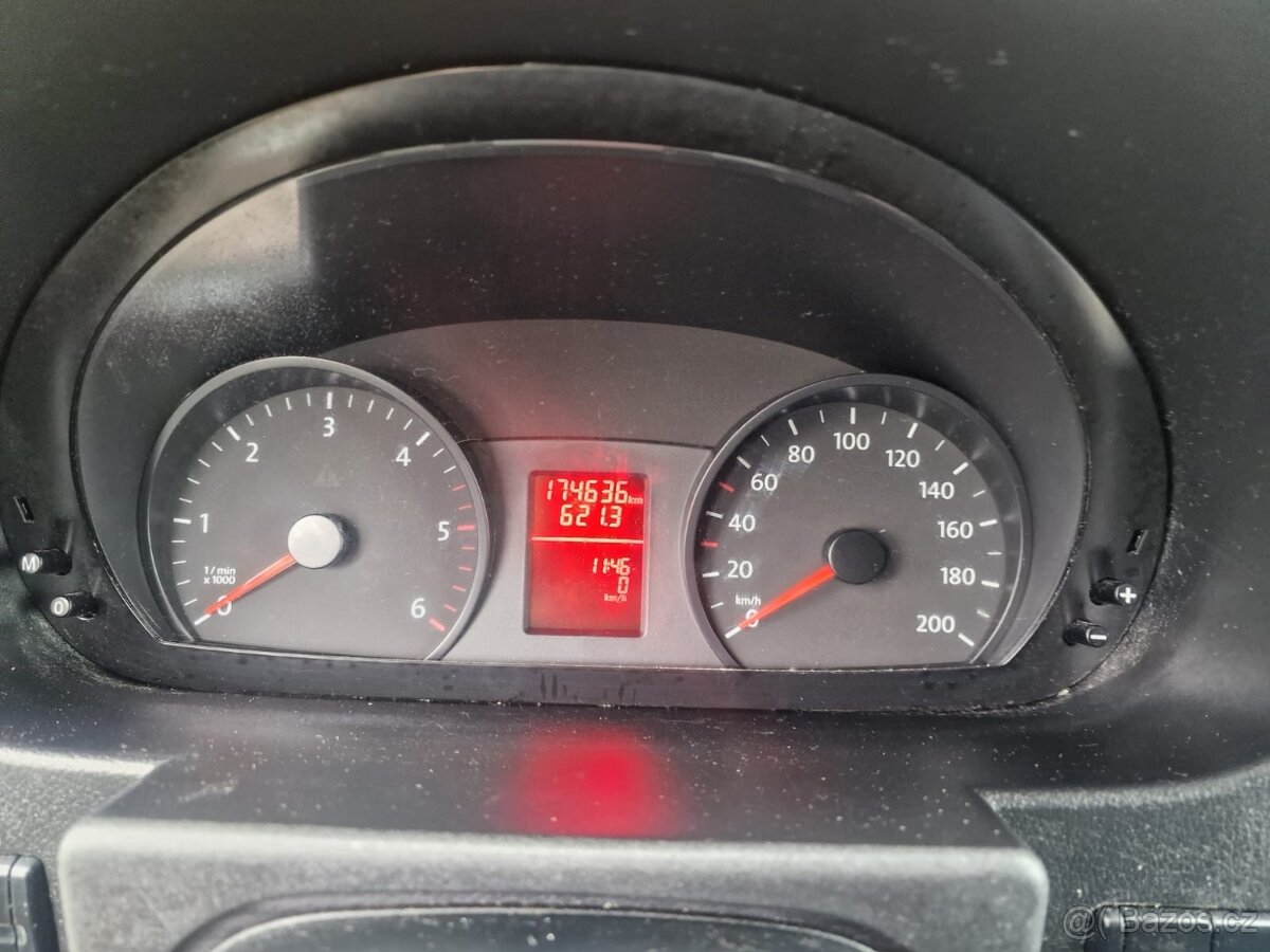 VW Crafter zvedací plošina 2.0 TDi 105 kw L2H3 2013 - 8