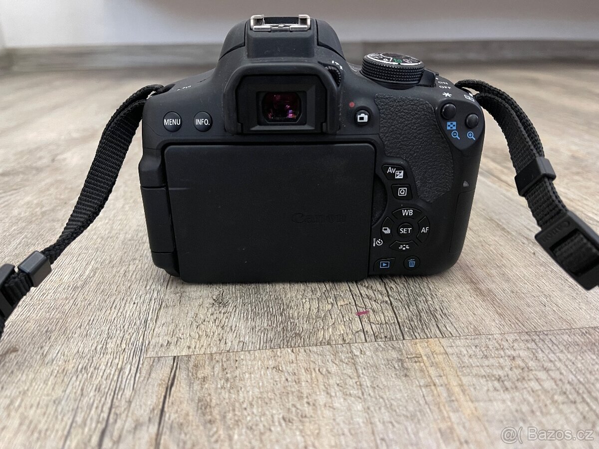 Canon EOS 750D - 8