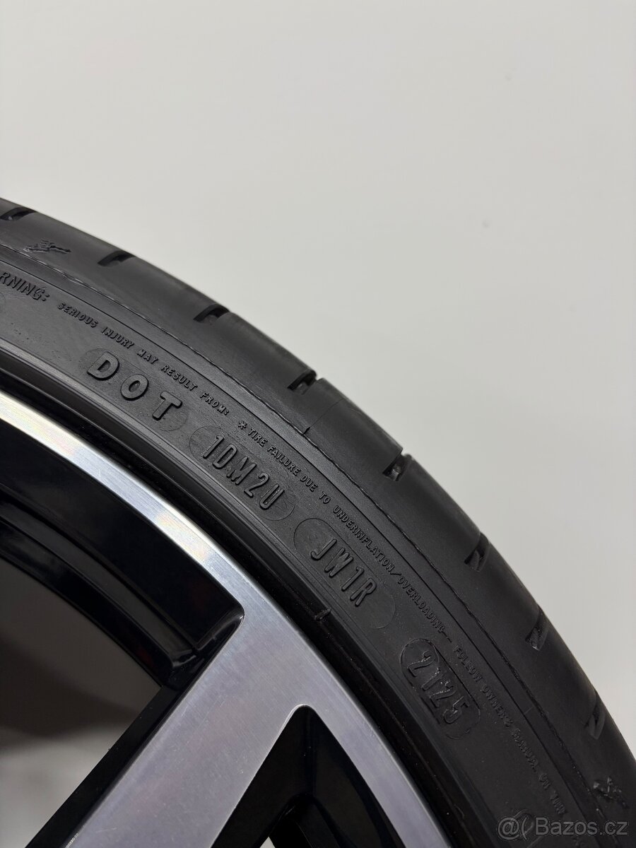 Golf GTI 225/35 R19 “Santiago” dot25 - 8