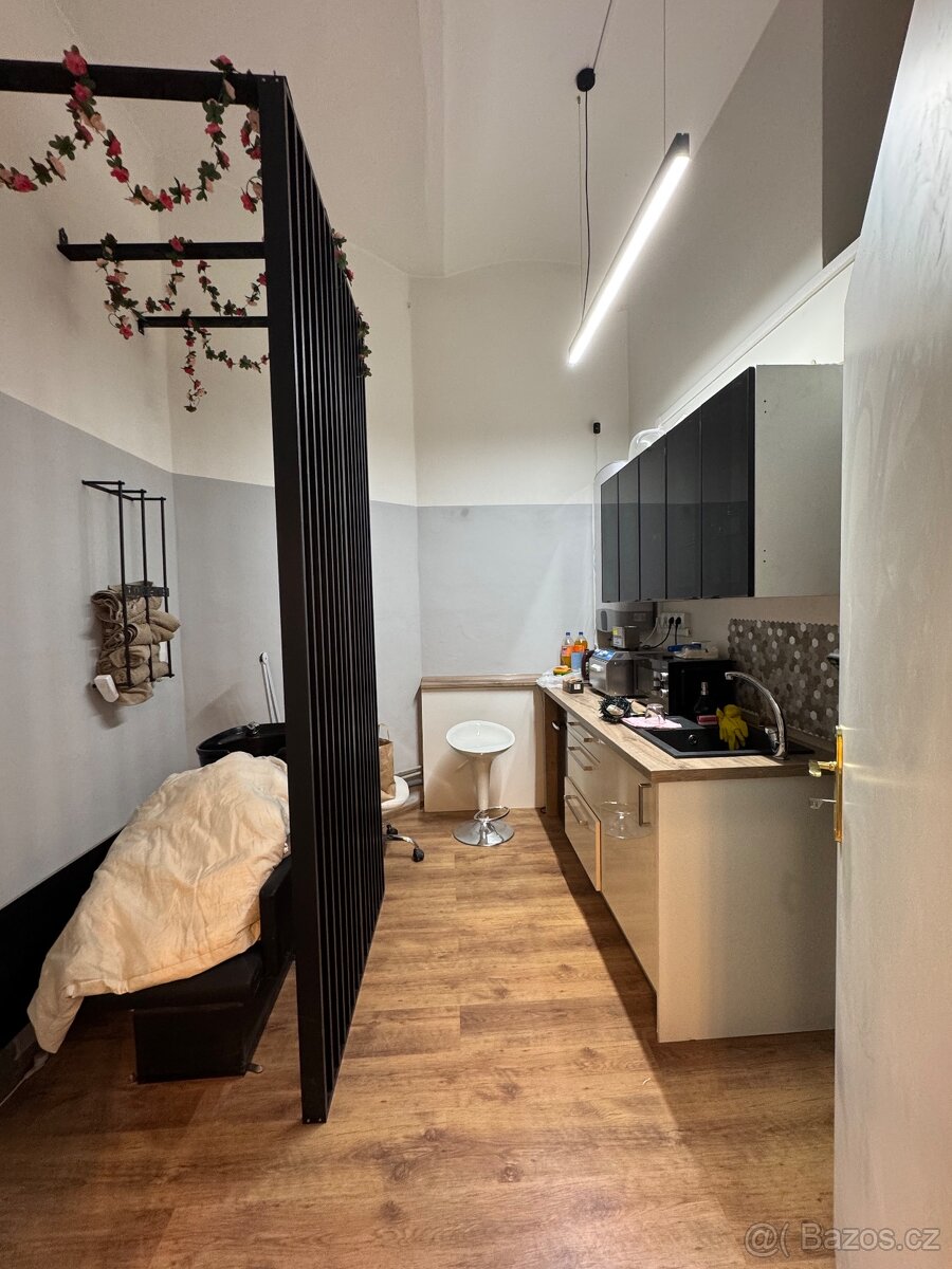 Kadeřnický salon - 8