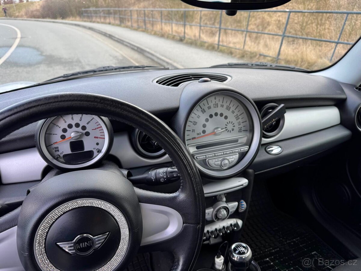 MINI One 1.4 benzin, 2007 - 8