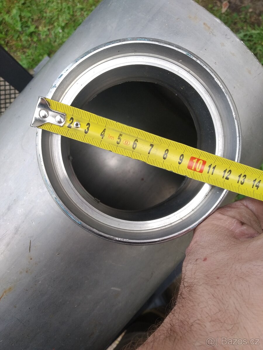 Filtrační nádoba průměr 253mm, výška 745mm. Váha 11,9kg - 8
