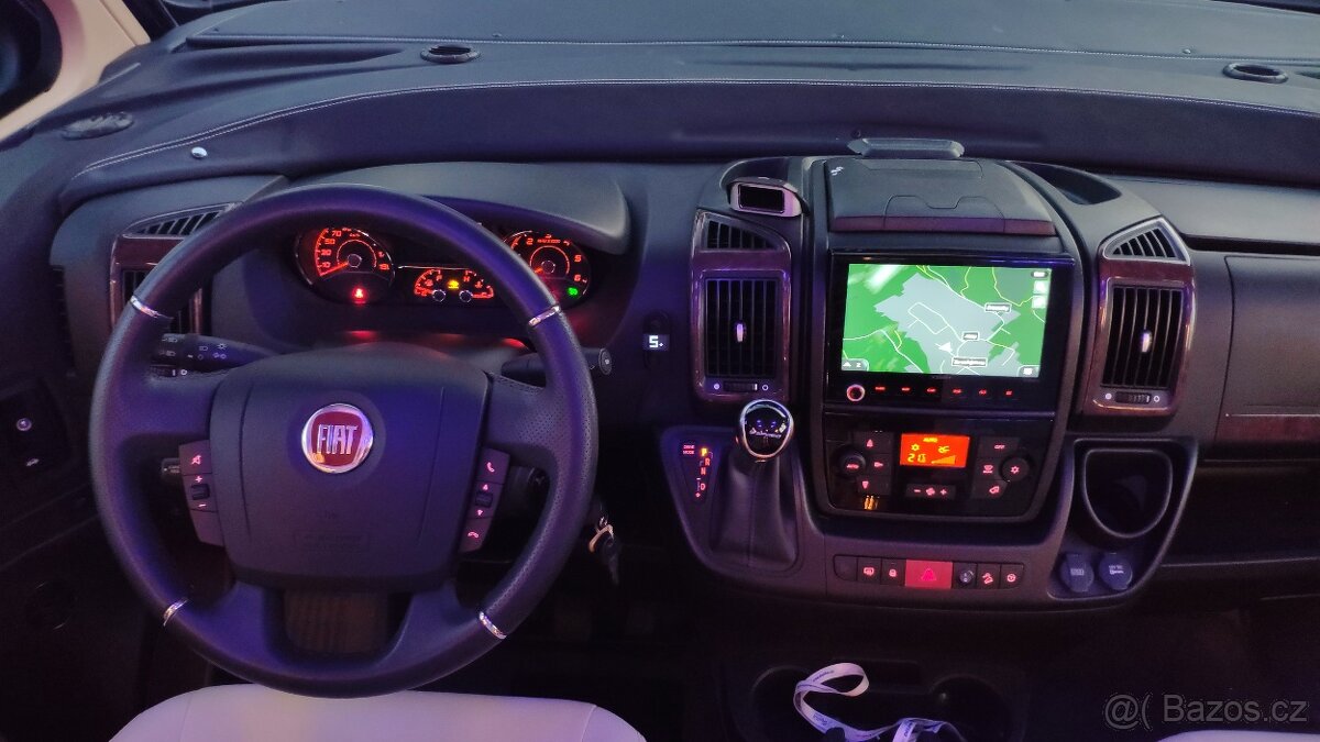 LAIKA KREOS 7009 2021 PRVNÍ MAJITEL - 8