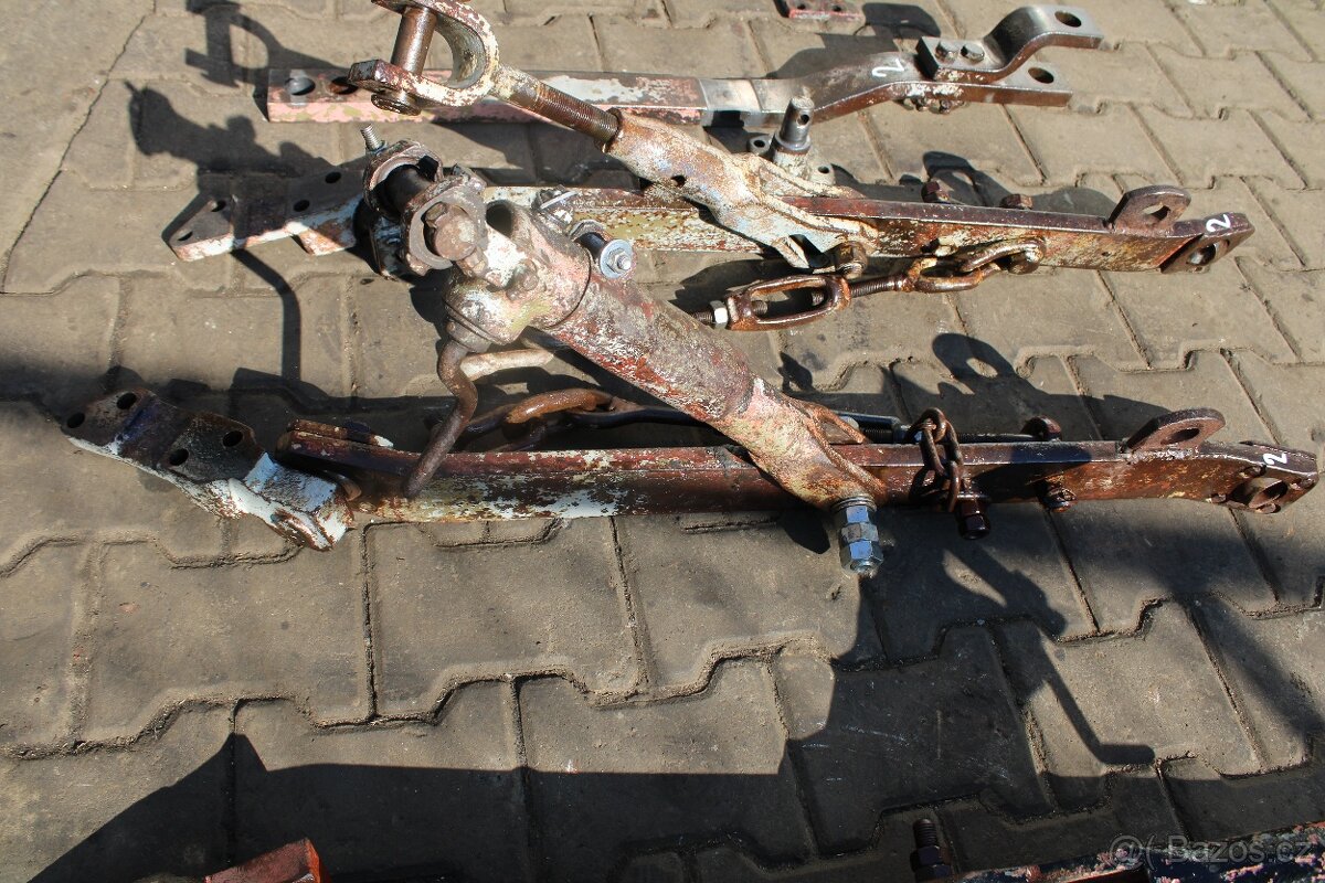 Zetor 6911 ramena konzole trn držák 3. bod - 8