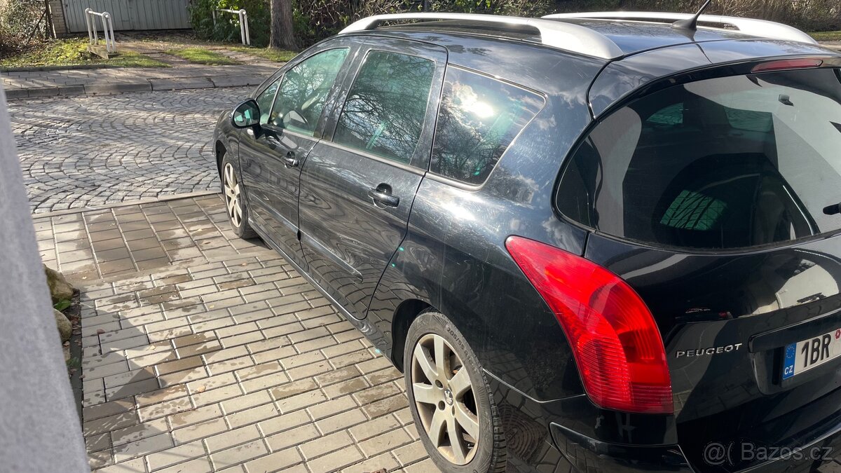 Peugeot 308 SW, 1.6 HDI, 7 míst, top výbava - 8