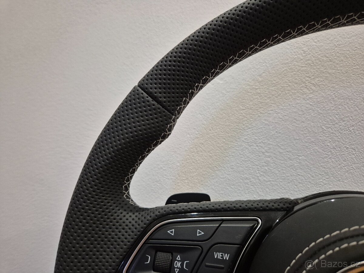 AUDI ŠPORTOVÝ VOLANT CELO-PERFOROVANÝ - 8