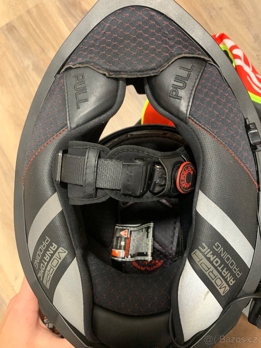 Helma na Motorku LS2 FF 811 Top stav - 8