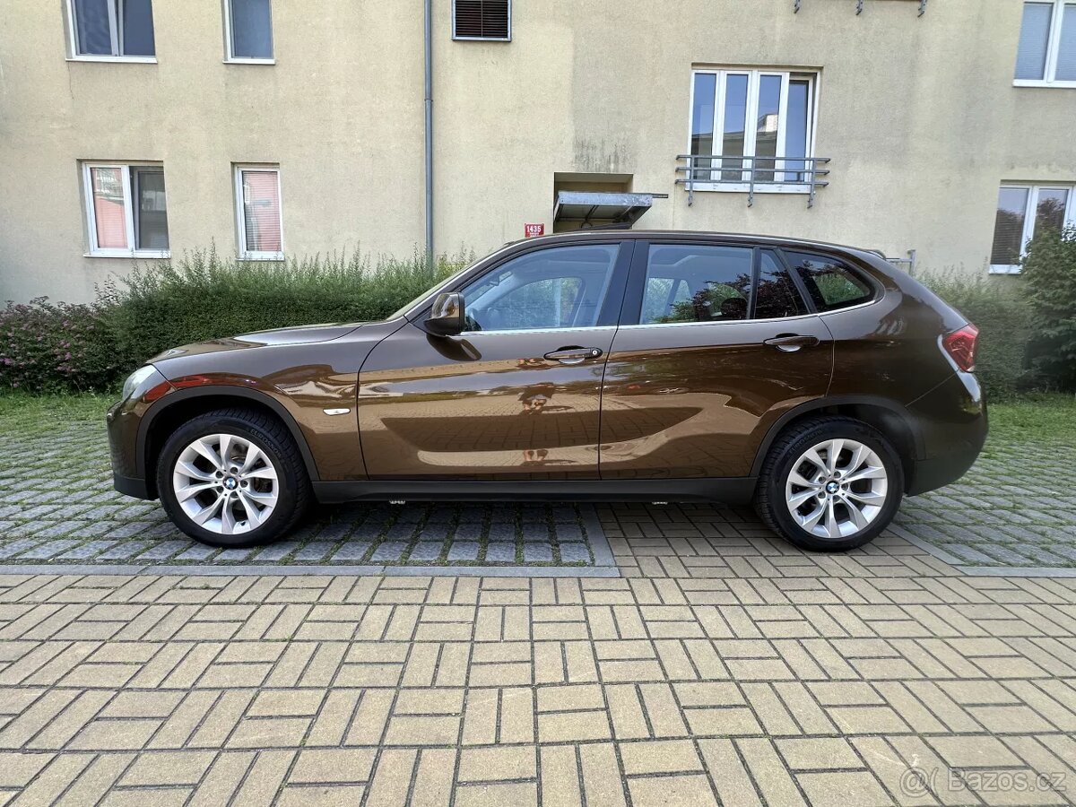 BMW X1 E84 23d 150kW Bi-Xenony/Panorama/4x4 xDrive/Navigace - 8